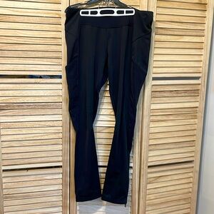 MEC black active pants